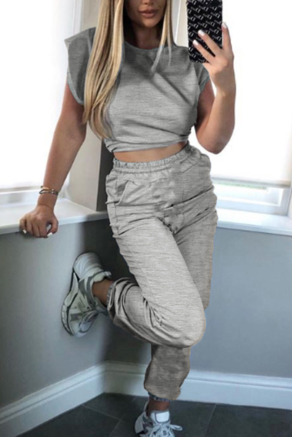 Sleeveless Joggers Set